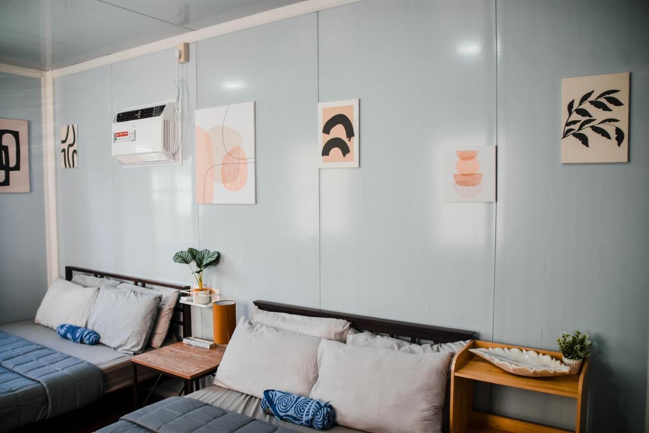 Olive Hostel Roxas City Buitenkant foto