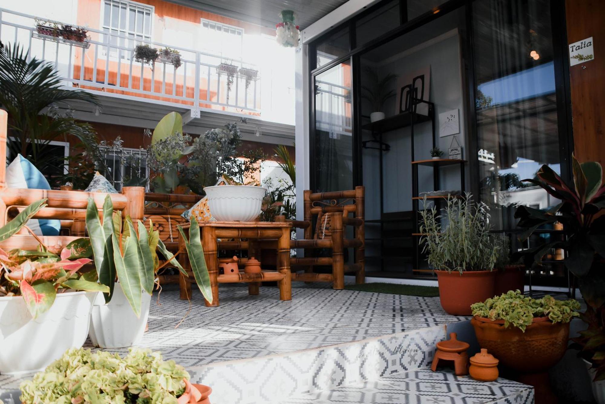 Olive Hostel Roxas City Buitenkant foto