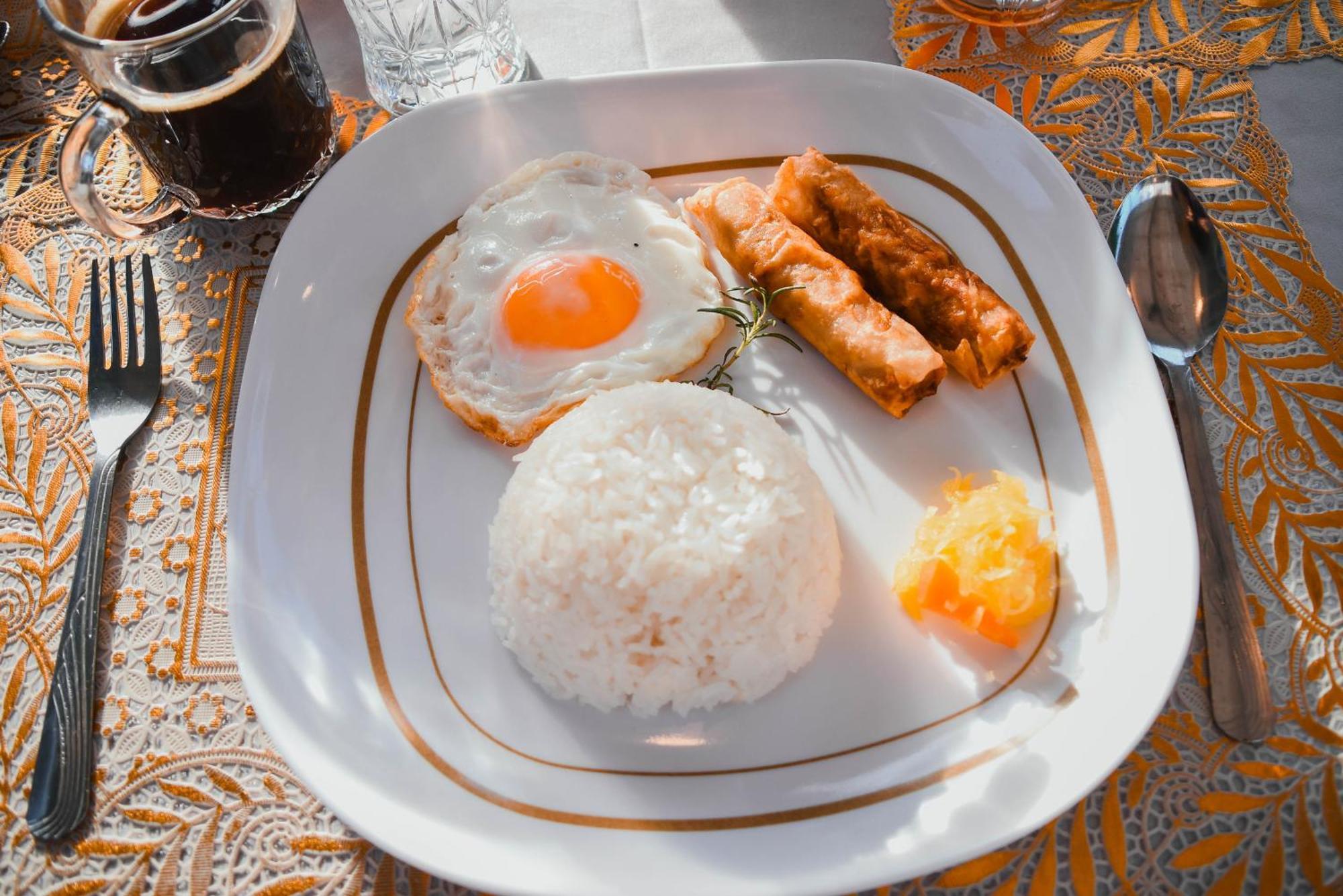 Olive Hostel Roxas City Buitenkant foto