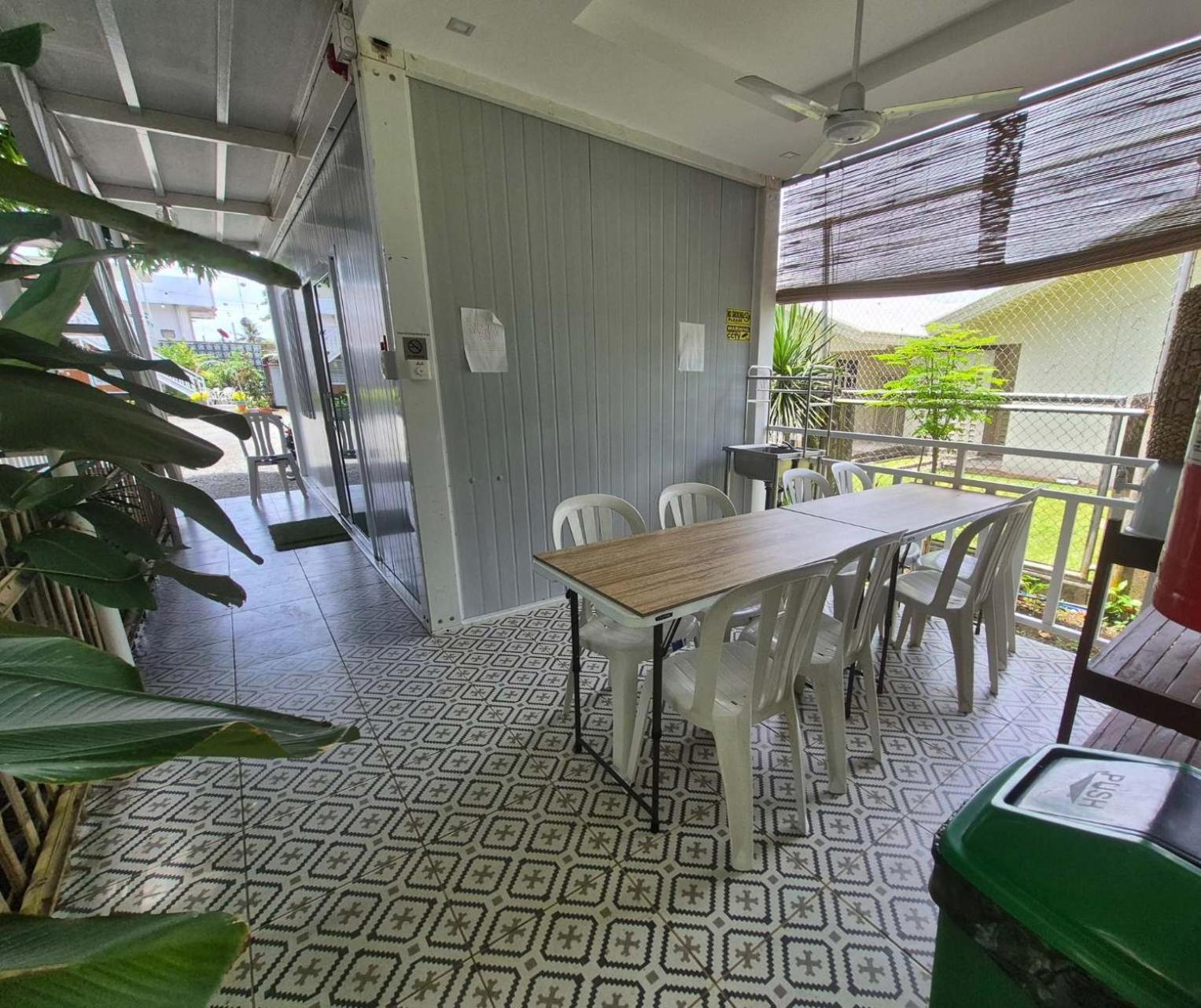 Olive Hostel Roxas City Buitenkant foto